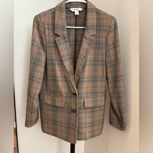 Old Navy Plaid Blazer in Camel and Black
